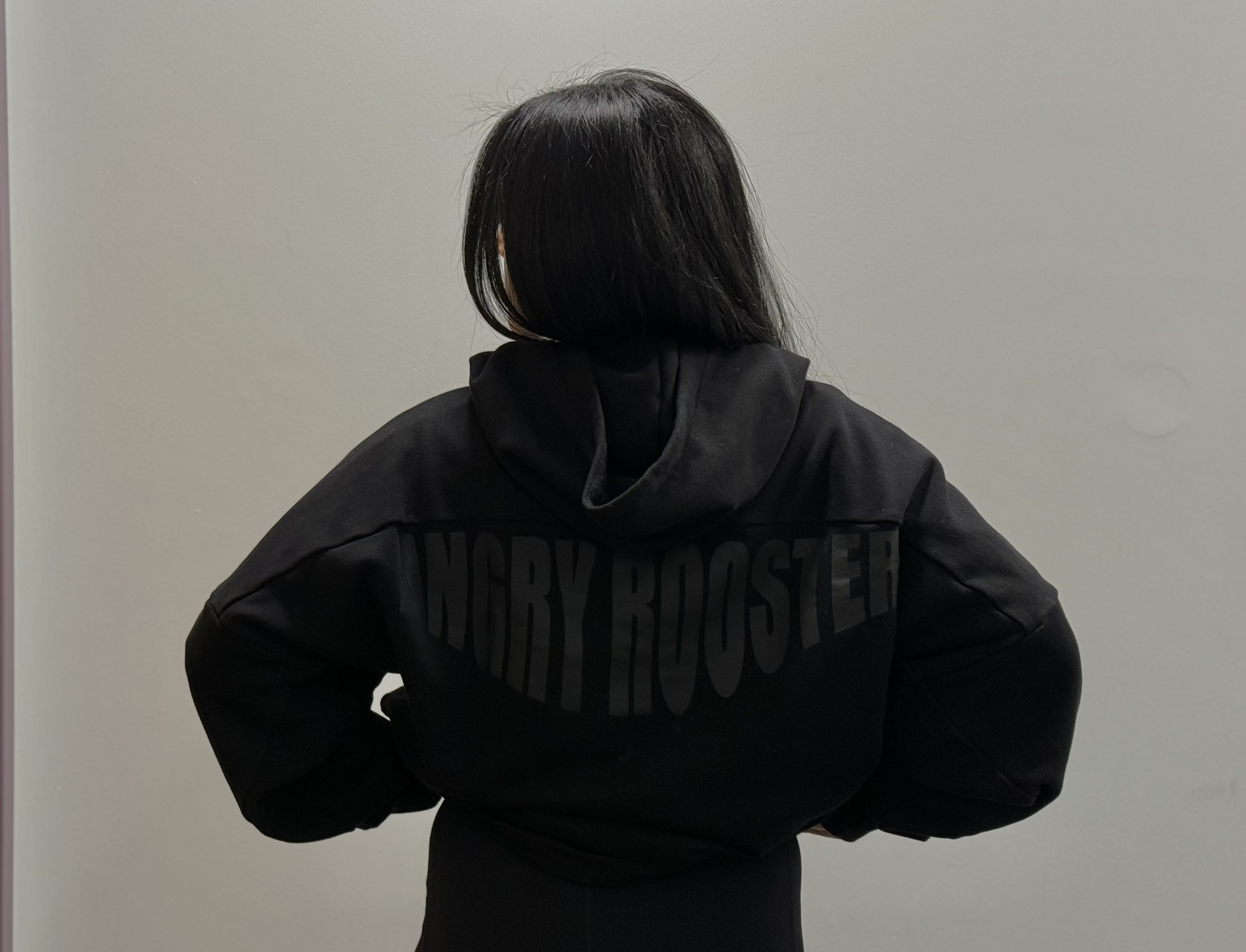 PowerKnit Hoodie in action (studio)